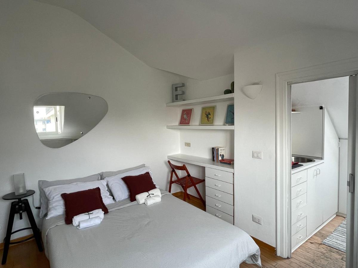 Apartment Tortona Tiny Attic Directly Connected To Duomo